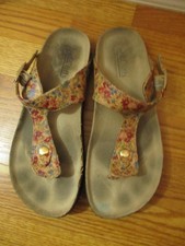 white mountain floral sandals