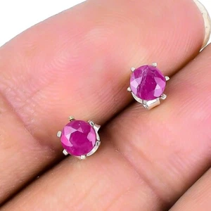 Natural Ruby 925 Silver Stud Daughter Art Deco Root Chakra New Earrings Jewelry - Picture 1 of 7