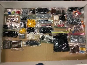 LEGO Brand Replacement Part: Bar Lot 6020 63965 99784 4083 30359+ (800+ pieces) - Picture 1 of 15