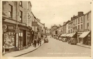 PRINTED POSTCARD OF KING STREET, ULVERSTON, LANCASHIRE BY VALENTINES - Picture 1 of 2
