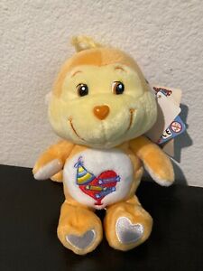 Cousin ours soin cœur ludique 2004 jaune 8 pouces sujet chaud exclusif neuf avec étiquettes