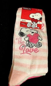 Snoopy Christmas Peanuts Plush Crew Socks Pink Gray Valentines Size 4-10 3 PK - Picture 1 of 2