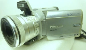 CAMESCOPE CAMERA PANASONIC NV-GS400EG MINI DV 3CCD 4.0 MEGA PIXEL SEMI-PRO - Photo 1/8