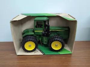 1/16 Ertl Farm Toy John Deere 8650 Tractor Stock# 5508 - Picture 1 of 5