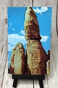 The Needles, Canyonlands National Park - Utah Postcard - Picture 1 of 4