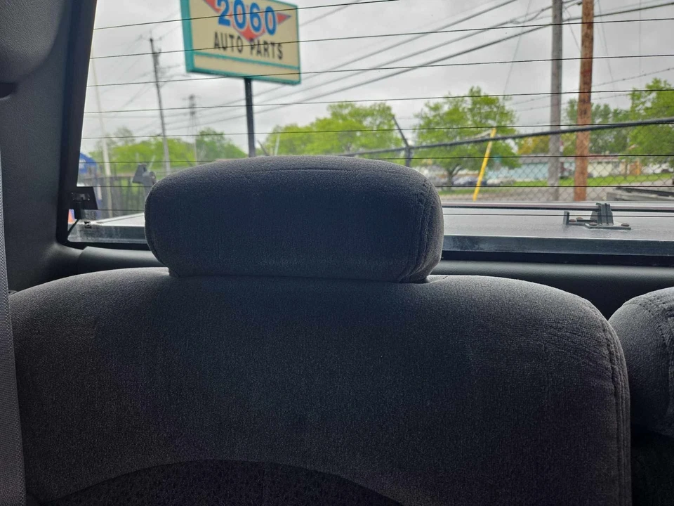 Headrest CHEVY SILVERADO 2500 Right 01 02 Foto 1 de 1