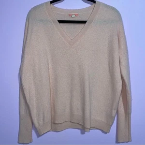 J Crew Cashmere Boyfriend Sweater Soft Pink Women XS Minimalist Academia Preppy - Picture 1 of 7