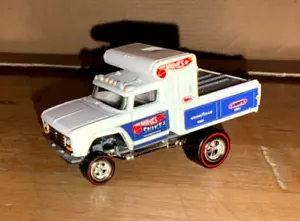 Hot Wheels Don "THE SNAKE" Prudhomme SNAKE II Tooned Transport Hauler Zingers - Picture 1 of 10