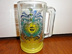 Vintage 2008 Hard Rock Park Myrtle Beach Bierkrug Stein - klar und gelb - Bild 1 von 13