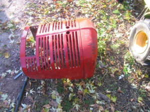 IH INTERNATIONAL FARMALL  Grille Nose  H Super H  - Picture 1 of 3