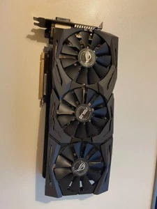 Asus ROG RX Vega 64 Strix 8GB Gaming HBM2 - Foto 1 di 3