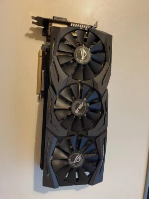 Asus ROG RX Vega 64 Strix 8GB Gaming HBM2 - Immagine 1 di 3