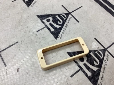 Gibson EUA Les Paul Deluxe Mini Humbucker captador de guitarra elétrica anel creme - Imagem 1 de 2