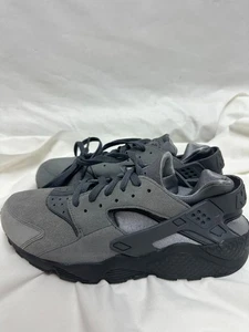 Herren Nike Air Huarache 2024 Leder Cool Grau, Schwarz Klassisch, Größe 10,5 Neu - Bild 1 von 5