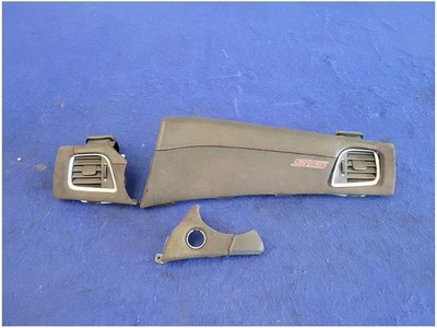 Chevrolet SS 2014-2017 sedán pasajero tablero moldura ventilación Alcantara 2770 Foto 1 de 4