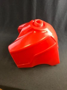 APRILIA ET50 TUAREG 50 1985 TANQUE DE COMBUSTIBLE ROJO AP8230062 - Imagen 1 de 6