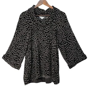 Blusa Tommy Bahama Mujer Talla M Negra Viscosa Seda Estampado Animal Burnout Transparente - Imagen 1 de 10