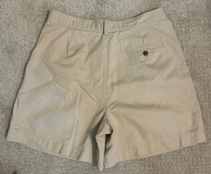 Pantaloncini corti vintage LIZ CLAIBORNE kaki taglia 12 cotone vita alta plissettati stile mamma - Foto 1 di 10