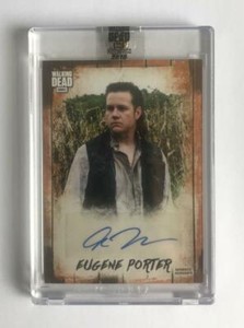 (HCW) 2018 The Walking Dead Autograph Collection Josh McDermitt as Eugene 50/50 