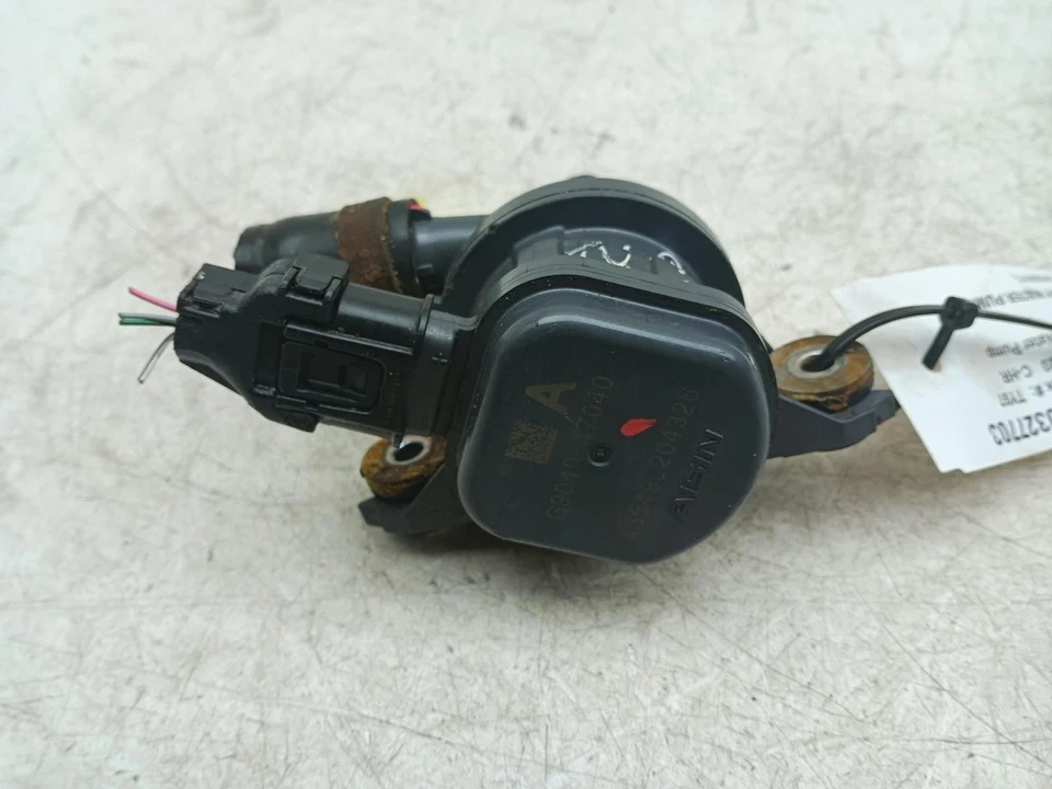 BOMBA DE AGUA REFRIGERANTE ELÉCTRICA TOYOTA C-HR 1.8 HYBRID G904047040 MK1 2016-2024 Foto 1 de 4