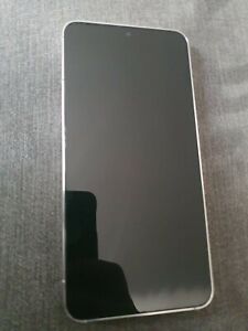 Samsung Galaxy S22 SM-S901B/DS - 128GB - Phantom White (Unlocked)
