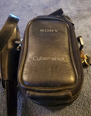 Vintage - Sony Cyber-Shot Camera Soft Leather Case - Bag & Strap - Image 1 of 4