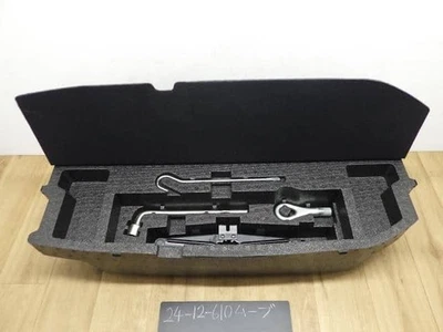 Kit de herramientas DAIHATSU Move 2007 DBA-L175S [usado] [PA117096098] Foto 1 de 2