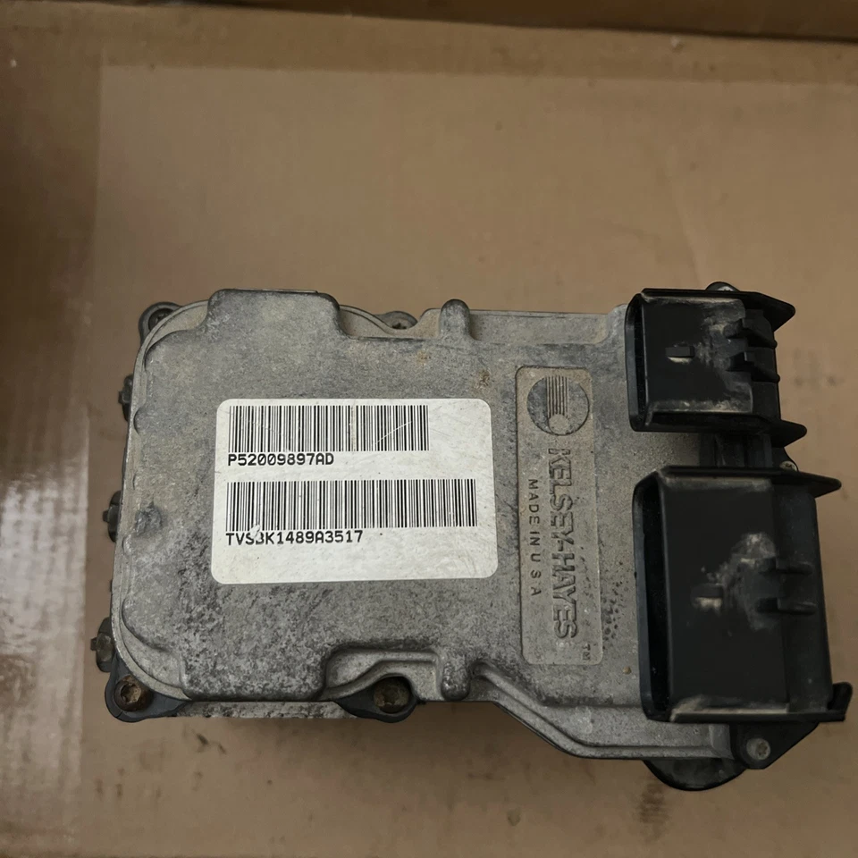 Dodge Durango 2000-2002 4x4 ABS MÓDULO DE CONTROL DE FRENO ANTIBLOQUEO P52009897AD Foto 1 de 4