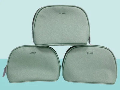 LA MER BOLSA COSMÉTICA VERDE CLARO COM ZÍPER BOLSA SUPERIOR NOVA SEM ETIQUETAS CONJUNTO DE 3 - Imagem 1 de 4