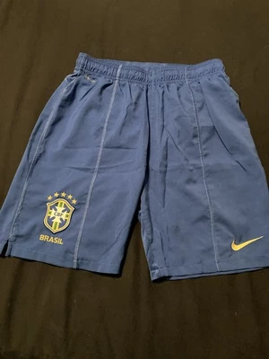 Pantalones Cortos de Fútbol Nike Brasil CBF Dri-Fit Para Hombre Grande Azul Brasil Entrenamiento Fútbol Foto 1 de 4