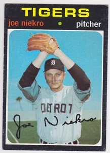 1971 Topps #695 Joe Niekro EX Corner Dings Detroit Tigers - Picture 1 of 2
