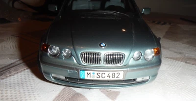 Kyosho 1/18 BMW 325ti Compact - Seagrass Metallic Lack & Händlermodell TOP - Bild 1 von 4