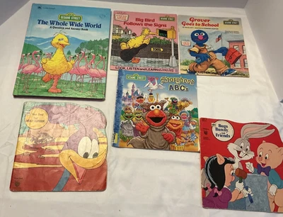 Sesame Street & Looney Tunes Children’s Books Lot Of 6 Books Foto 1 de 4