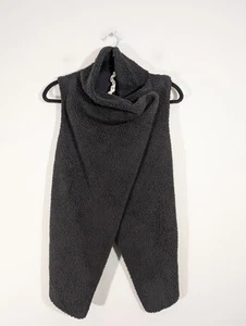 Alo Yoga Womens Black Cozy Up Fuzzy Fleece Vest S Gorpcore Outdoor Lightweight - Picture 1 of 4
