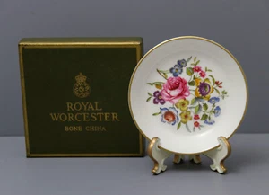 VTG ROYAL WORCESTER ENGLAND BONE CHINA PORCELAIN DISH IN BOX FLORAL PATTERN  - Picture 1 of 3