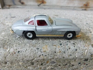VINTAGE CORGI MERCEDES BENZ 300SL CAR - Picture 1 of 9