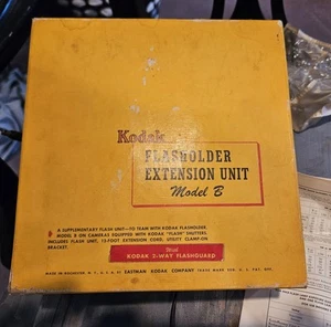 Quantity Of 2 Kodak Flash Holder Extension Unit Model B From The '50s - Picture 1 of 7