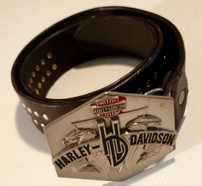 HARLEY-DAVIDSON MOTORCYCLES Vintage 1992 U-88 Belt Buckle + Screamin Eagles Belt - image 1 of 4