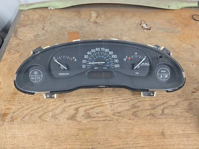 Cuadro de instrumentos velocímetro Buick Century 1999-2005 OEM Foto 1 de 4