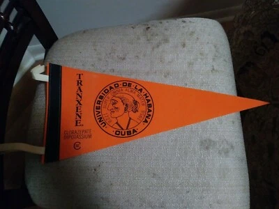 Miami FL Florida Cuba Bandera Cubana Tranxene Universidad de la Habana La Habana Foto 1 de 3