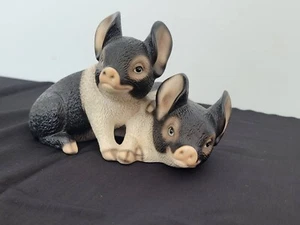 VTG Harvey Knox Pig Baby Twins Figurine Porcelain Black White Sitting Global Art - Picture 1 of 8