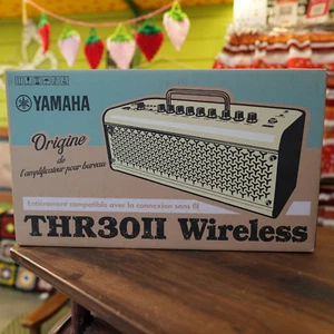 YAMAHA THR30II 30w Wireless Guitar Amplifier - Picture 1 of 8