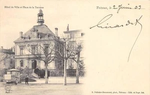CPA 01 TREVOUX L'HOTEL DE VILLE PLACE DE LA TERRASSE (dos non divisé) - Imagen 1 de 1
