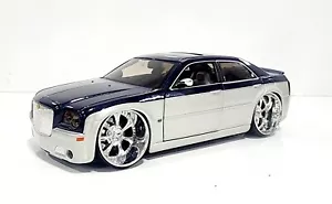 Hot Wheels Dropstars Chrysler 300C H3039 Blue and Silver 2004 Mattel 1/20 Scale - Picture 1 of 10