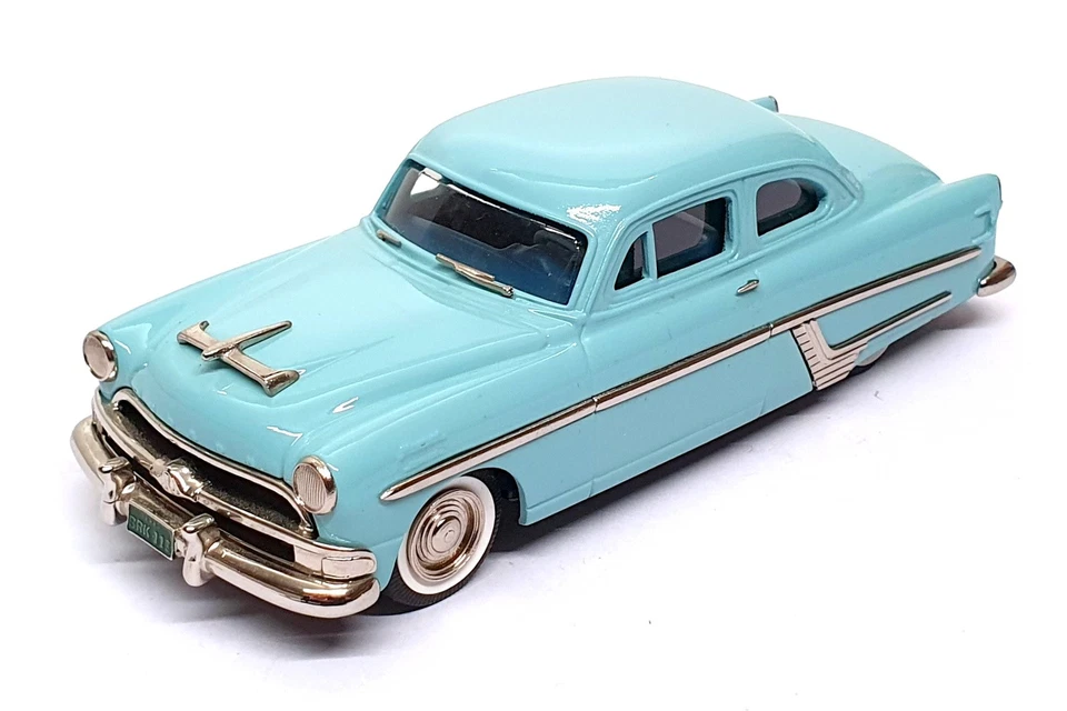 Brooklin Models escala 1/43 BRK113 - 1954 Hudson Hornet Special Club Coupe - Imagem 1 de 4