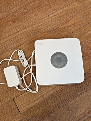 Estación Base Ring Alarm Pro B08HSRZ58F con batería celular eero WiFi 6 respaldo Foto 1 de 4