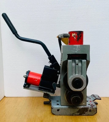 RIDGID 918 Hydraulique Rouleau Rainureuse / Rainurage Machine - Image 1 of 4