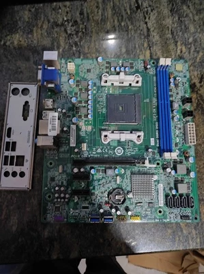 Scheda Madre Medion No Cpu No Ram Psu 350w Fm2 Ddr3 - Immagine 1 di 4