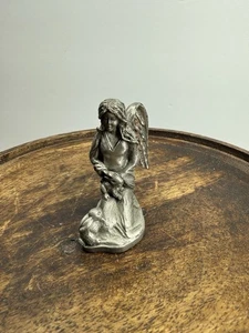 Spoontiques Pewter Angel With Bunnies Rabbits Figurine Kneeling - Picture 1 of 15