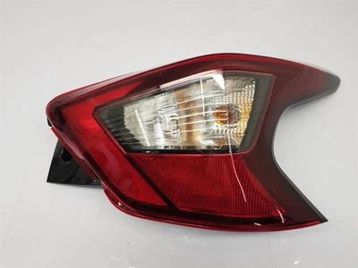 Nissan Micra 2018 luz trasera derecha lado del conductor 5 puertas hatchback  Foto 1 de 4